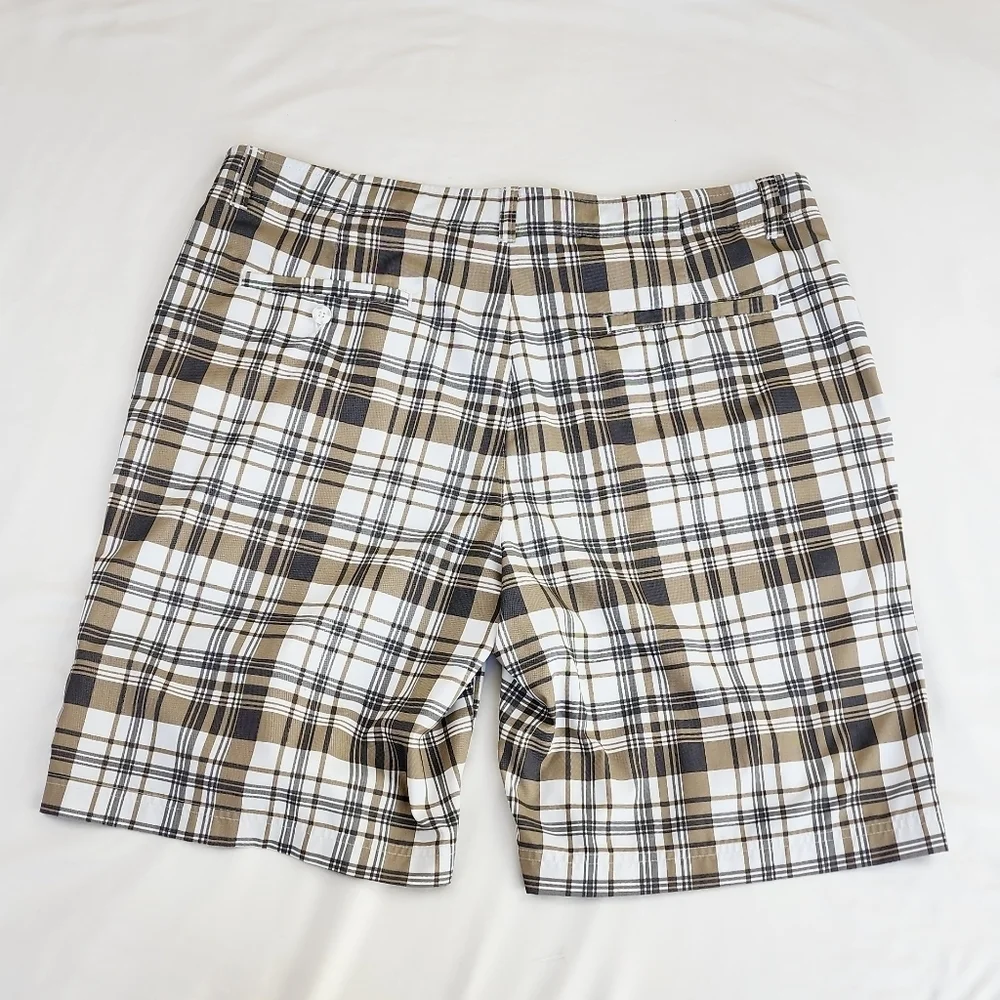 Hogan ben plaid